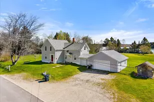 372 Rays Point Rd, Milbridge, ME 04658 - Photo 2