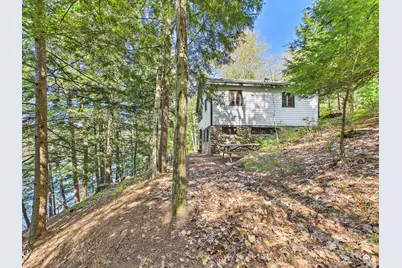 587 Scenic Drive E, Manchester, ME 04351 - Photo 2