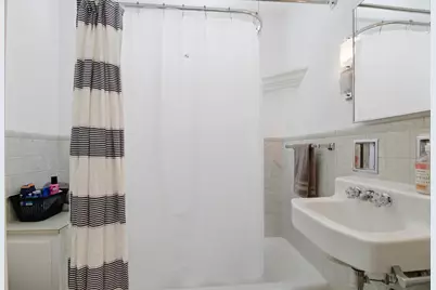 560 W Auburn Road, Auburn, ME 04210 - Photo 44