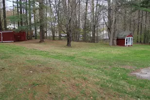 224 Eastern Ave, Augusta, ME 04330 - Photo 10