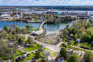 67 Whipple Rd, Kittery, ME 03904 - Photo 4