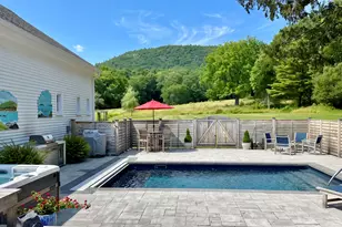30 High St, Camden, ME 04843 - Photo 4