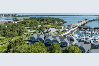 148 Breakwater Drive #807, South Portland, ME 04106 - Photo 4
