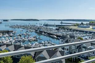 148 Breakwater Dr, South Portland, ME 04106 - Photo 12