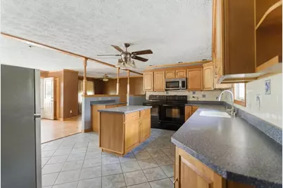 15 Tarr Avenue, Lewiston, ME 04240 - Photo 12