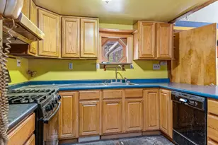 36 Van Buren Dr, Newfield, ME 04095 - Photo 10