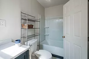 178 Main St, Lisbon, ME 04252 - Photo 36