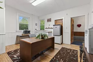 621 Main St, Lewiston, ME 04240 - Photo 14