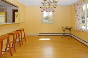 810 Penobscot St, Rumford, ME 04276 - Photo 10