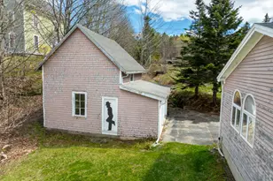 4 Elliot St, Machias, ME 04654 - Photo 22