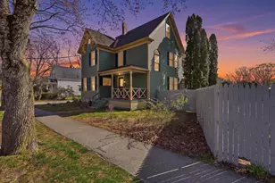 108 Bradley St, Saco, ME 04072 - Photo 4