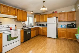 342 Temple Rd, Wilton, ME 04294 - Photo 4