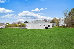 2 Meadow Dr, Waterville, ME 04901 - Photo 6