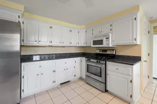 3 Navy St, Searsport, ME 04974 - Photo 8
