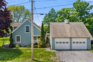 3 Navy St, Searsport, ME 04974 - Photo 4