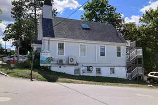 11 Water St, Damariscotta, ME 04543 - Photo 2