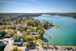 11 Water St, Damariscotta, ME 04543 - Photo 6