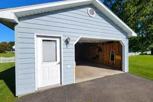 108 Cote St, Van Buren, ME 04785 - Photo 16