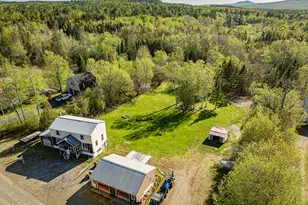 107 Washington St, Greenville, ME 04441 - Photo 4