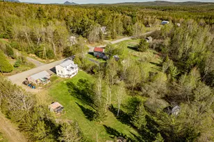 107 Washington St, Greenville, ME 04441 - Photo 6