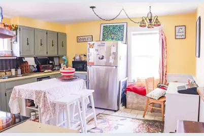 230 Oak Street, Lewiston, ME 04240 - Photo 2