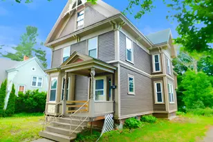 10 Elm St, Houlton, ME 04730 - Photo 2