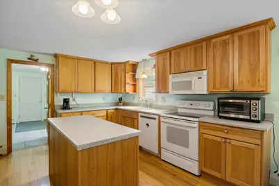 337 Elm Street, Limerick, ME 04048 - Photo 12