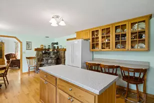 337 Elm St, Limerick, ME 04048 - Photo 14