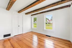 31 Brown St, Kennebunk, ME 04043 - Photo 8
