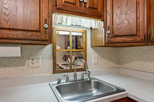 24 Parkwood Dr, Augusta, ME 04330 - Photo 20