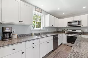 114 Finch Lndg, Wells, ME 04090 - Photo 18