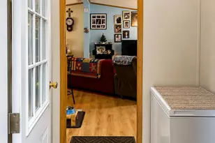 38 Kelly Cir, Sidney, ME 04330 - Photo 6