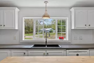 5 10 11 Country Ln, Springfield, ME 04947 - Photo 18