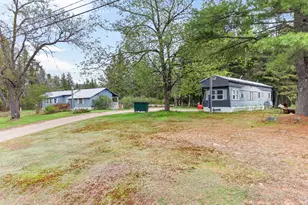 5 10 11 Country Ln, Springfield, ME 04947 - Photo 52