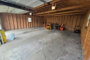 744 Hammond St, Bangor, ME 04401 - Photo 42