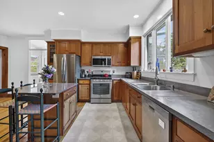 27 Norwood St, Portland, ME 04103 - Photo 6