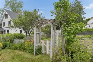 14-16 High St, Bar Harbor, ME 04609 - Photo 48