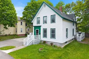 33 Jefferson St, Bangor, ME 04401 - Photo 2