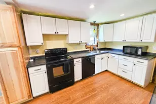 14 Helen St, Auburn, ME 04210 - Photo 46
