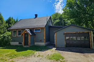 14 Helen St, Auburn, ME 04210 - Photo 2