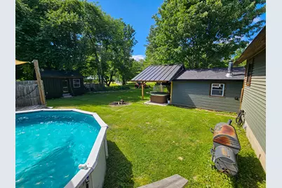 14 Helen Street, Auburn, ME 04210 - Photo 8