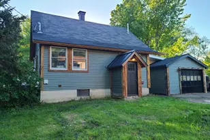 14 Helen St, Auburn, ME 04210 - Photo 1