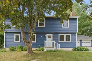 19 Hamlin Rd, Falmouth, ME 04105 - Photo 2