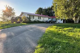 118 Lombard St, Presque Isle, ME 04769 - Photo 4