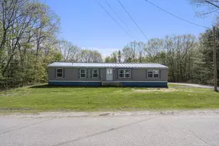 16 Ryan Ln, Skowhegan, ME 04976 - Photo 2