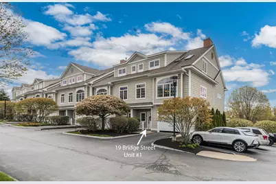 19 Bridge Street #1, Kittery, ME 03904 - Photo 2