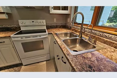 28 Park Avenue E, Brewer, ME 04412 - Photo 14