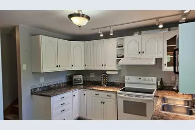 28 Park Avenue E, Brewer, ME 04412 - Photo 16