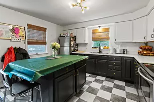 123 Maine Ave, Portland, ME 04103 - Photo 2