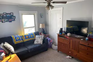 51 Spring St, Gardiner, ME 04345 - Photo 12